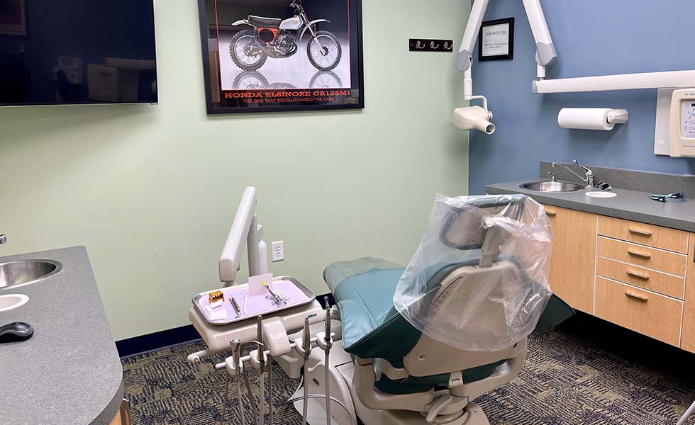 Dental treatment room